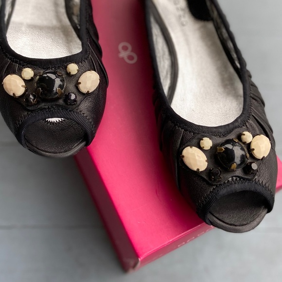 Ballet Flats - Picture 2 of 4